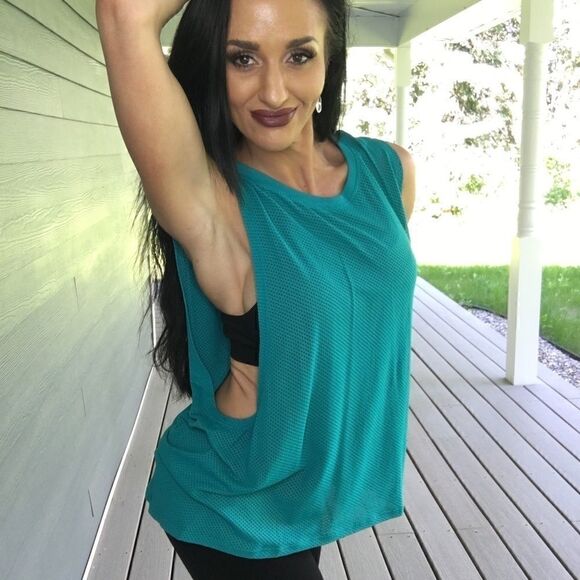 New Nikibiki fitness breathable top - Picture 1 of 10